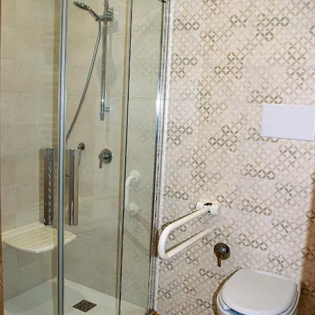 L'antica Fontana - Bed & Breakfast 3*